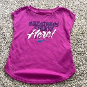 Nike toddler girl shirt size 3t